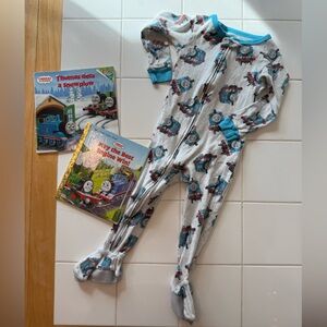 Thomas the Tank Engine Carters 2T One-Piece Footie & Thomas the Train Book Lot
